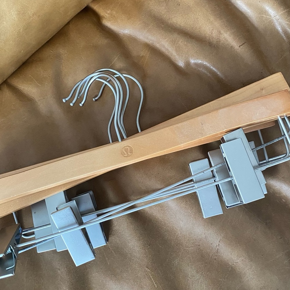 lululemon wood hangers
